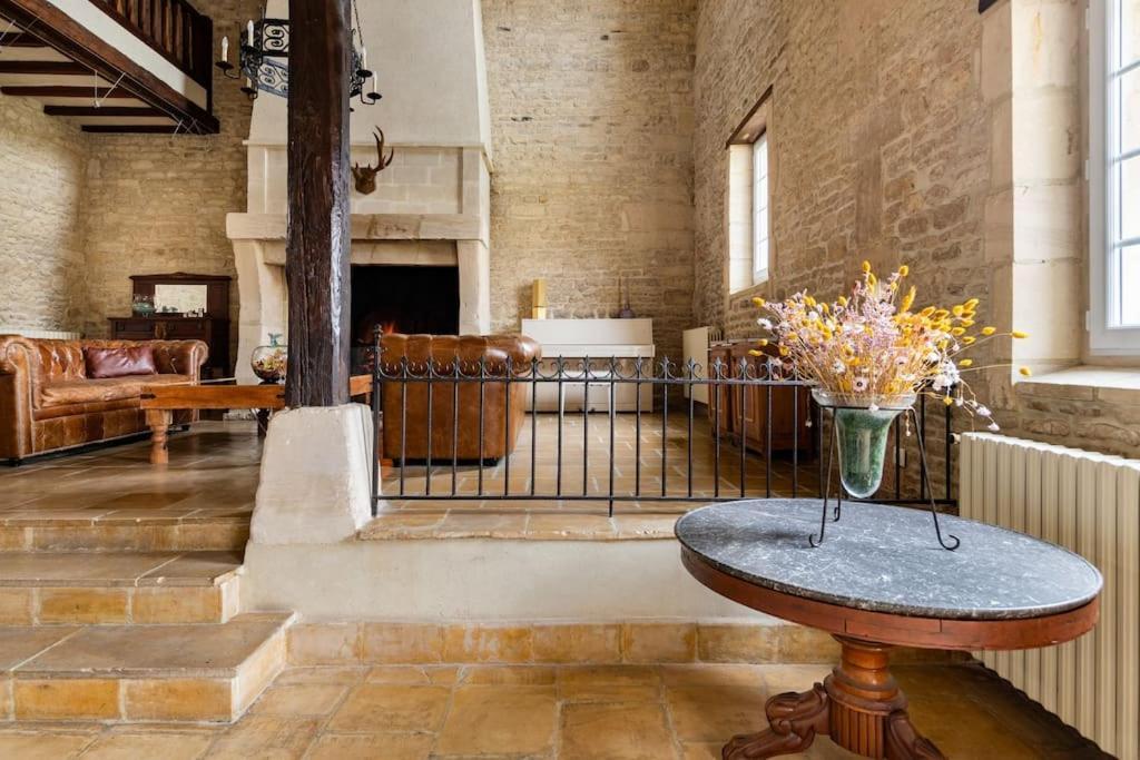 Bed and Breakfast L'Ecurie Gourmande à Thaon Extérieur photo