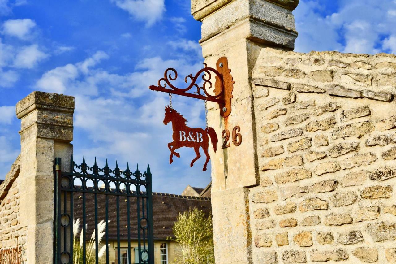 Bed and Breakfast L'Ecurie Gourmande à Thaon Extérieur photo